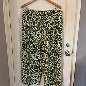 Green and White Wide Legged Crepe Patterned Pants